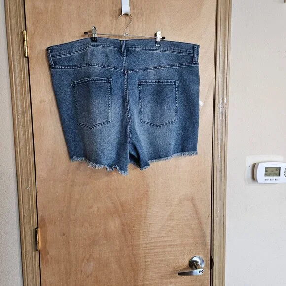 Jessica Simpson 24W Infinity High Waist Buttonfly Jean Shorts - Picture 10 of 13